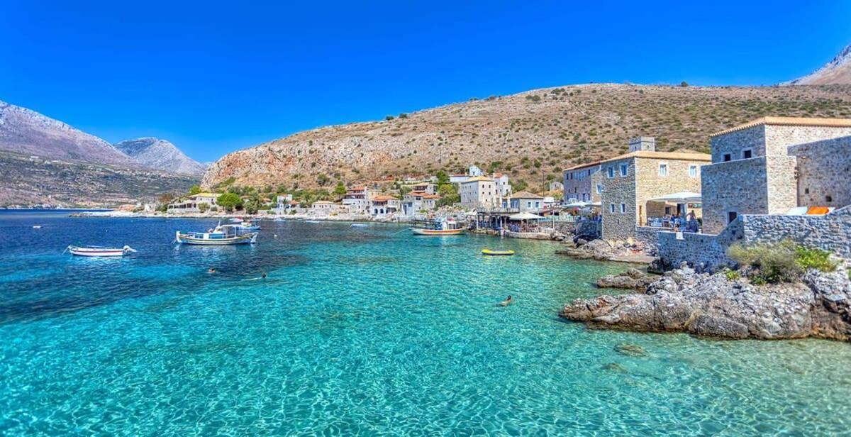 Mani Panoramic Seaviews - Luxury Summer Haven Lévktron エクステリア 写真