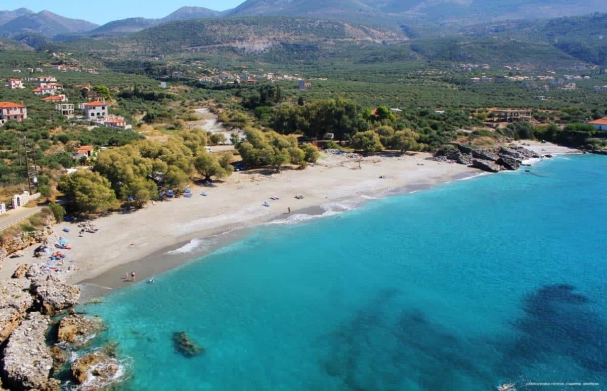 Mani Panoramic Seaviews - Luxury Summer Haven Lévktron エクステリア 写真